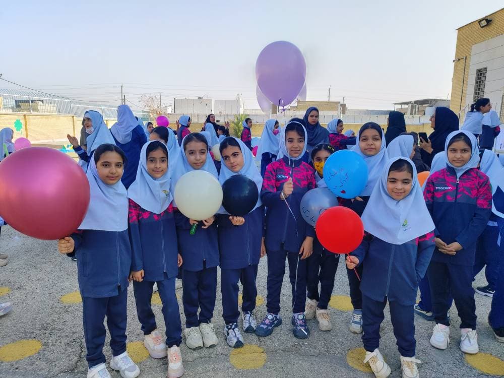 جشن شادی و نشاط به مناسبت روز جهانی کودک در دبستان دخترانه ریحانهالنبی (سلاماللهعلیها) سال تحصیلی 1405-1406