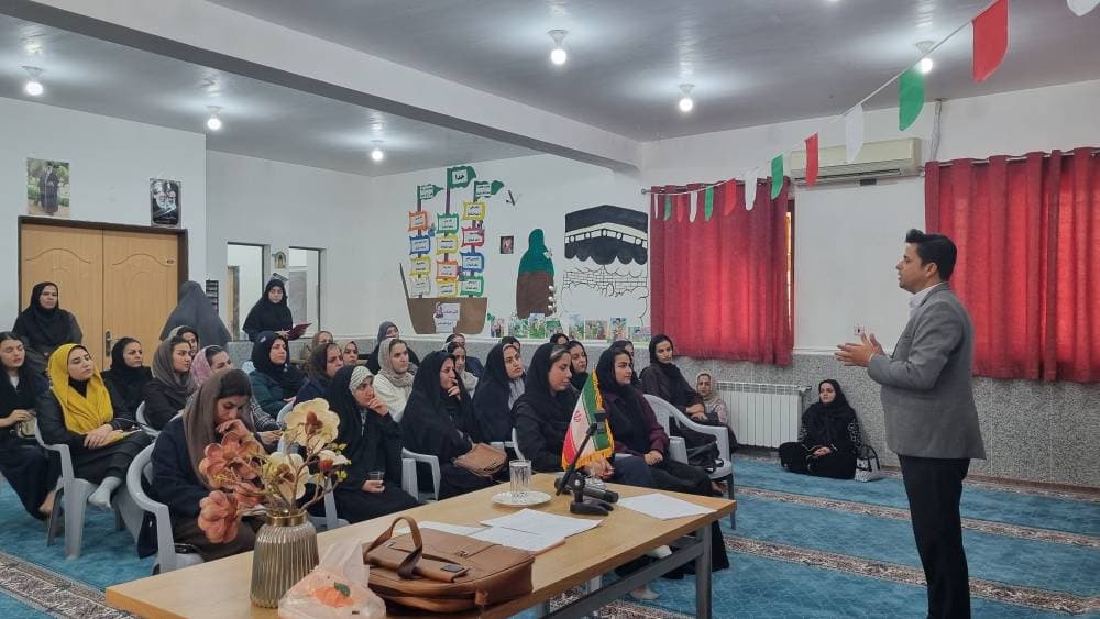 برگزاری کارگاه آموزشی هفته بهداشت روان ویژه والدین سال تحصیلی ۱۴۰۶–۱۴۰۵